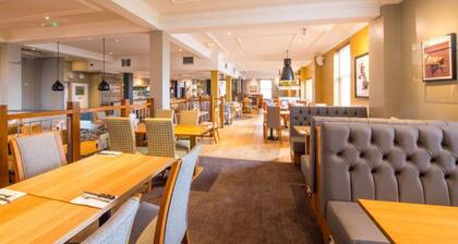 Premier Inn Manchester Salford Quays