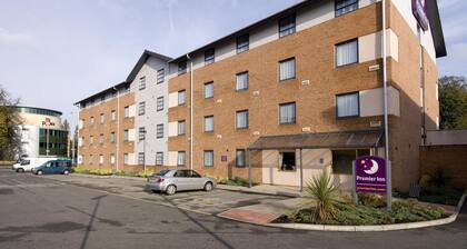 Premier Inn Manchester West Didsbury