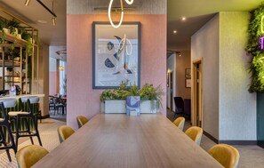 Restaurant - Premier Inn Manchester City - Piccadilly (Manchester)