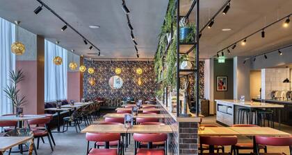 Premier Inn Manchester City - Piccadilly
