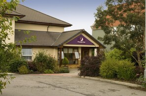 Exterior - Premier Inn Durham East (Durham)