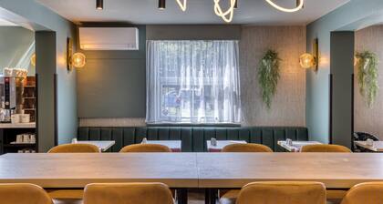 Premier Inn Newcastle - Holystone