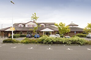 Exterior - Premier Inn North Shields - Ferry Terminal (North Shields)