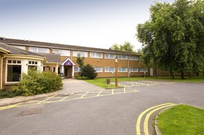 Exterior - Premier Inn Leicester - Forest East (Leicester)