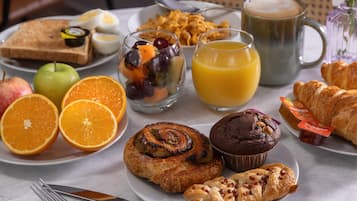 Tägliches Frühstück zum Mitnehmen (7.95 GBP pro Person)