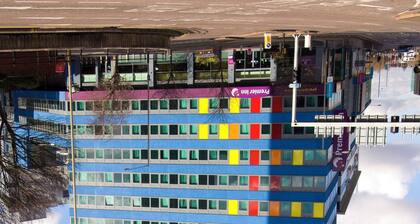 Premier Inn Leicester City Centre - Train Station