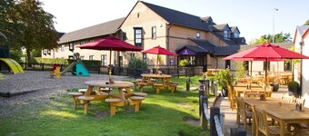 Premier Inn Northampton South - Wootton