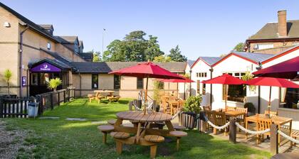 Premier Inn Northampton South - Wootton