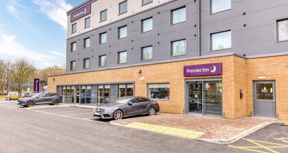 Premier Inn Abingdon - A34