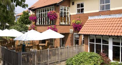 Premier Inn Oxford Cowley