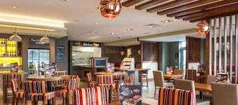 Premier Inn Witney
