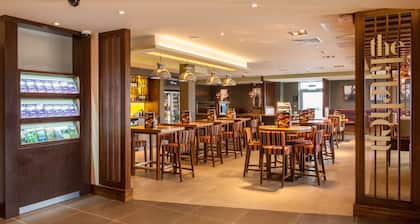 Premier Inn Witney