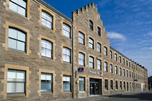 Exterior - Premier Inn Perth City Centre (Perth)