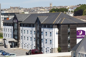 Exterior - Premier Inn Plymouth - Sutton Harbour (Plymouth)
