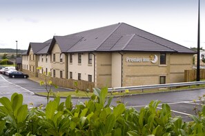 Exterior - Premier Inn Dunfermline (Dunfermline)