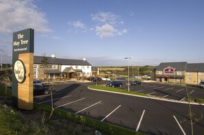 Exterior - Premier Inn Helston (Helston)