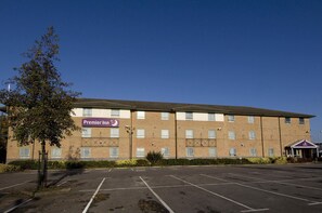 Exterior - Premier Inn Ashford Central (Ashford)