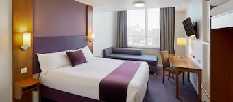 Premier Inn Maidstone - Sandling