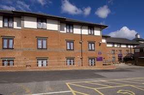 Exterior - Premier Inn Gillingham Business Park (Gillingham)