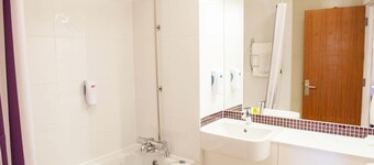 Premier Inn Dover East