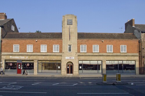 Premier Inn York City - Blossom St North