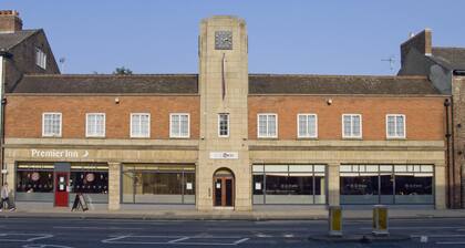 Premier Inn York City - Blossom St North