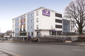 Exterior - Premier Inn Maidstone Town Centre (Maidstone)