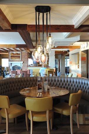 Restaurant. Premier Inn Southend Airport