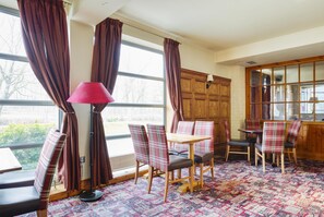 Restaurant - Premier Inn Andover (Andover)