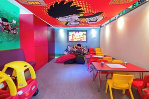Children's area - Premier Inn Swansea North (Swansea)