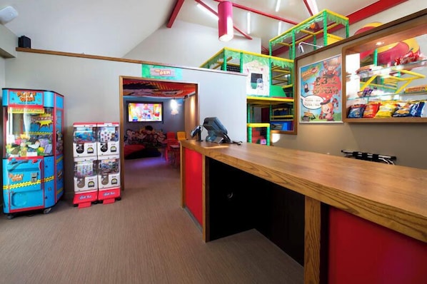 Game room - Premier Inn Swansea North (Swansea)