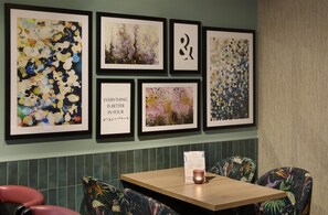 Restaurant - Premier Inn Llanelli Central East (Llanelli)