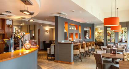 Premier Inn Swansea City Centre
