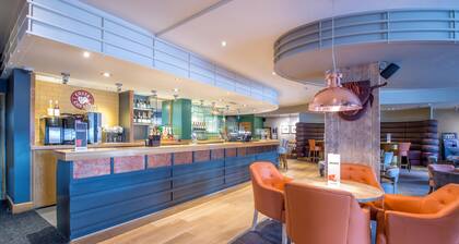 Premier Inn Swansea Waterfront