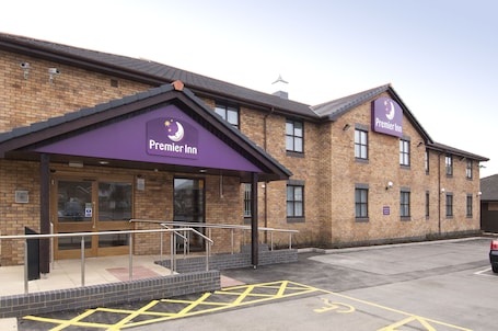 Exterior. Premier Inn Llanelli Central West