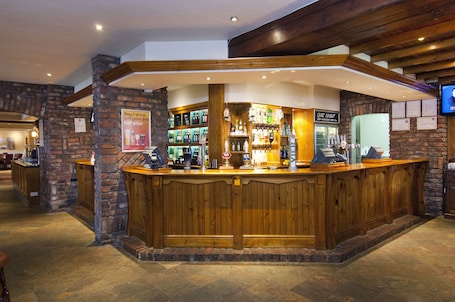 Restaurante. Premier Inn Llanelli Central West
