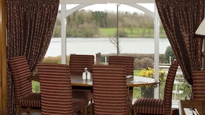 Restaurant - Premier Inn Llanelli Central West (Llanelli)