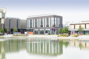 Exterior - Premier Inn Telford International Centre (Telford)