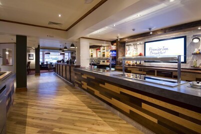 Premier Inn Newcastle Under Lyme