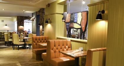 Premier Inn Macclesfield North