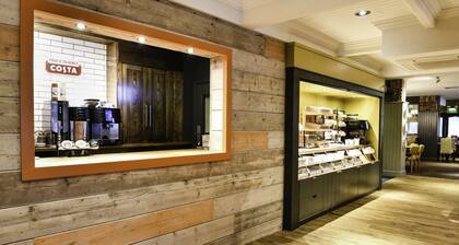 Premier Inn Macclesfield North