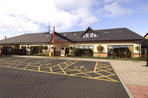 Exterior - Premier Inn Blackburn South - M65 J4 (Darwen)