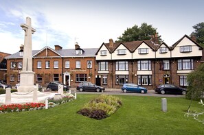 Exterior - Premier Inn Marlow (Marlow)