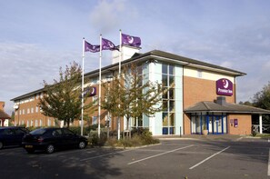 Exterior - Premier Inn Reading - Caversham Bridge (Reading)