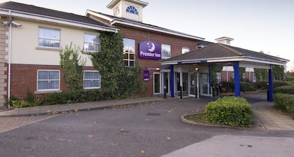 Premier Inn Rugby North - Newbold