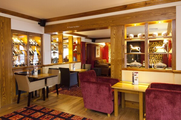 Restaurant - Premier Inn Rugeley (Rugeley)