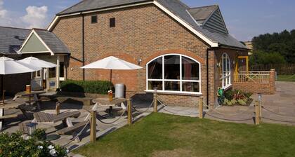 Premier Inn Salisbury North Bishopdown