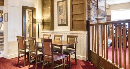 Premier Inn Braintree - A120