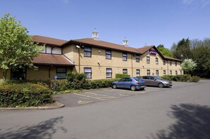Exterior - Premier Inn Peterborough - Ferry Meadows (Peterborough)