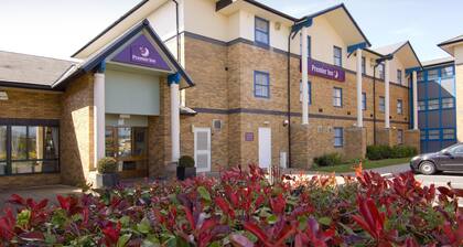 Premier Inn Wolverhampton North